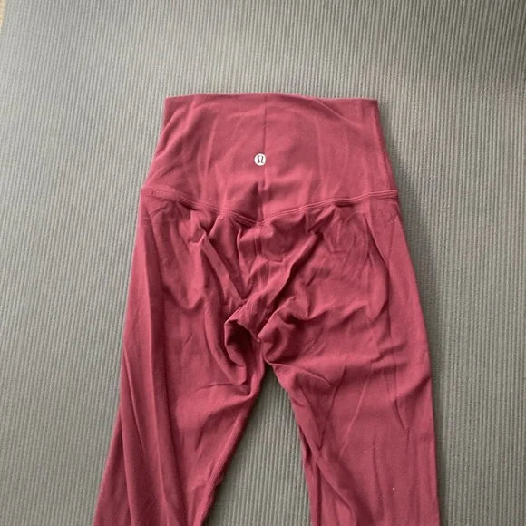 Lululemon align leggings - burgundy colour - Picture 4 of 6